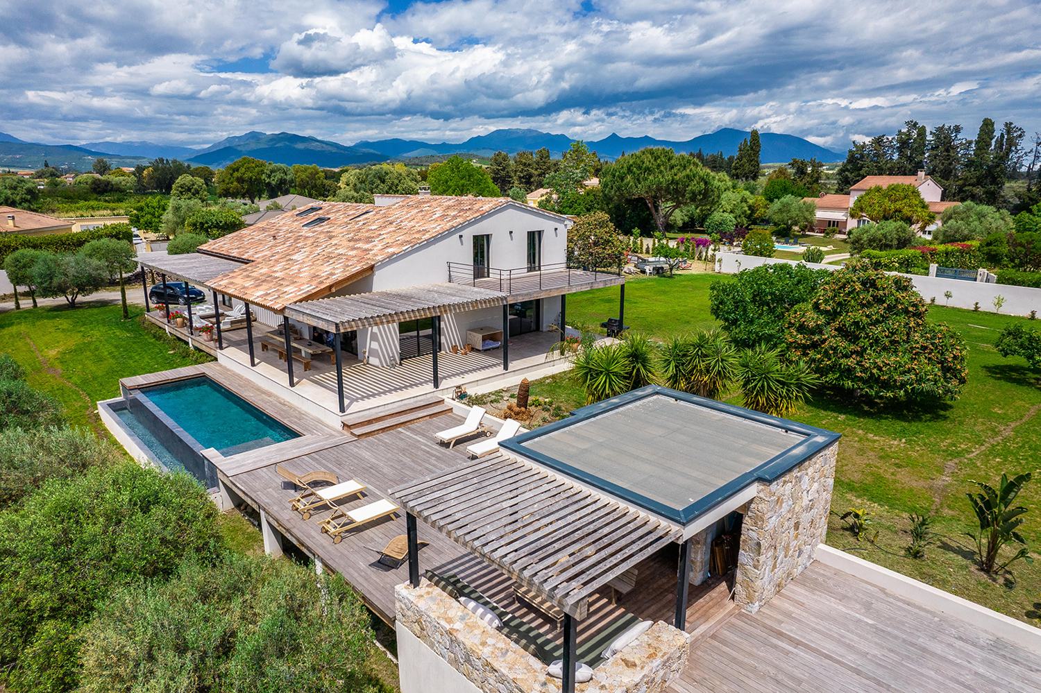 Maison MI, Corse, 2020